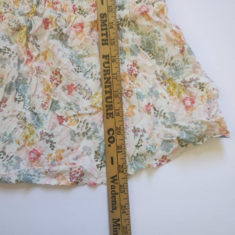 LUQ Floral Smocked Puff Sleeve Top Women's Medium Cottage Coquette Boho Milkmaid - Picture 9 of 9